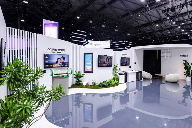 行业以AI破局跨界、健康引领消费新趋势尊龙凯时网AWE 2025观察：家电(图2)
